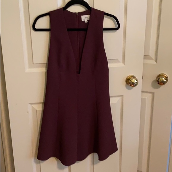 Wilfred Aritzia Low Cut Dress - Picture 1 of 3